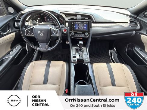 Used 2018 Honda Civic Sport Touring image 17