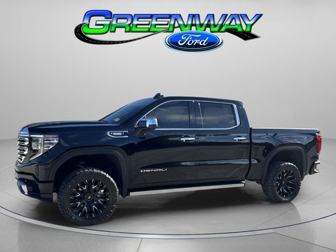 Used 2022 GMC Sierra 1500 Denali w/ Technology Package image 1