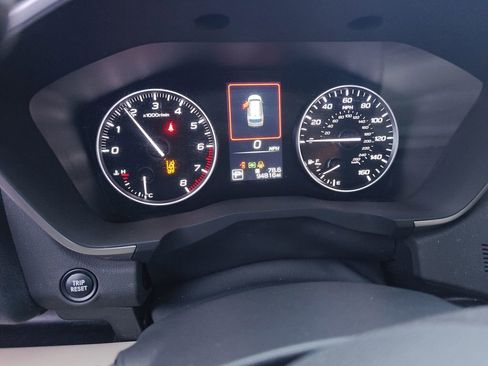 Used 2023 Subaru Ascent Limited w/ Technology Package image 10