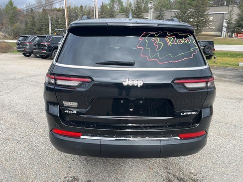 New 2025 Jeep Grand Cherokee L Laredo image 5