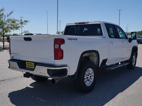 Used 2025 Chevrolet Silverado 2500 LT w/ Convenience Package AWD/4WD image 6