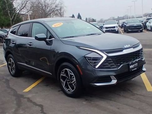 Certified 2025 Kia Sportage LX image 5