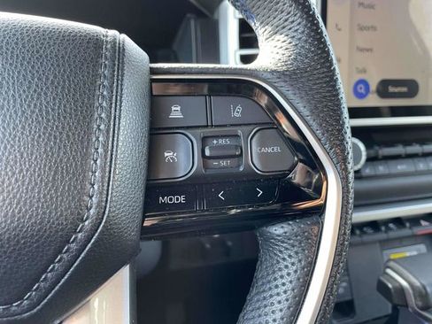 Used 2023 Toyota Tundra Platinum image 27