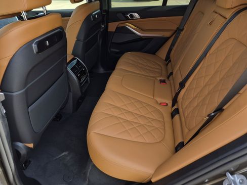 New 2026 BMW X5 xDrive40i w/ Climate Comfort Package AWD/4WD image 17