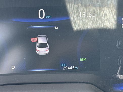 Certified 2021 Toyota Corolla XLE image 22