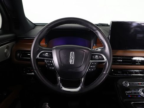 Used 2023 Lincoln Nautilus Reserve w/ Equipment Group 202A AWD/4WD image 44