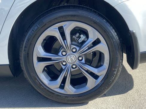 Used 2023 Honda Accord EX image 7