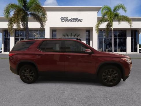 Used 2021 Chevrolet Traverse RS image 16