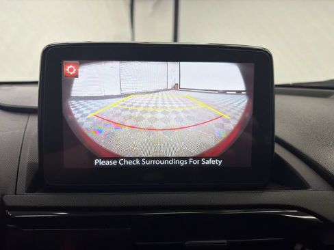 Used 2021 MAZDA MX-5 Miata Grand Touring RWD image 17