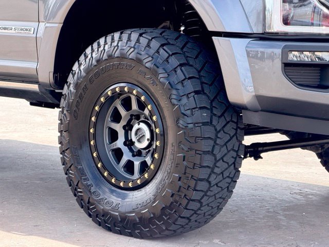 Used 2022 Ford F350 Platinum AWD/4WD image 10