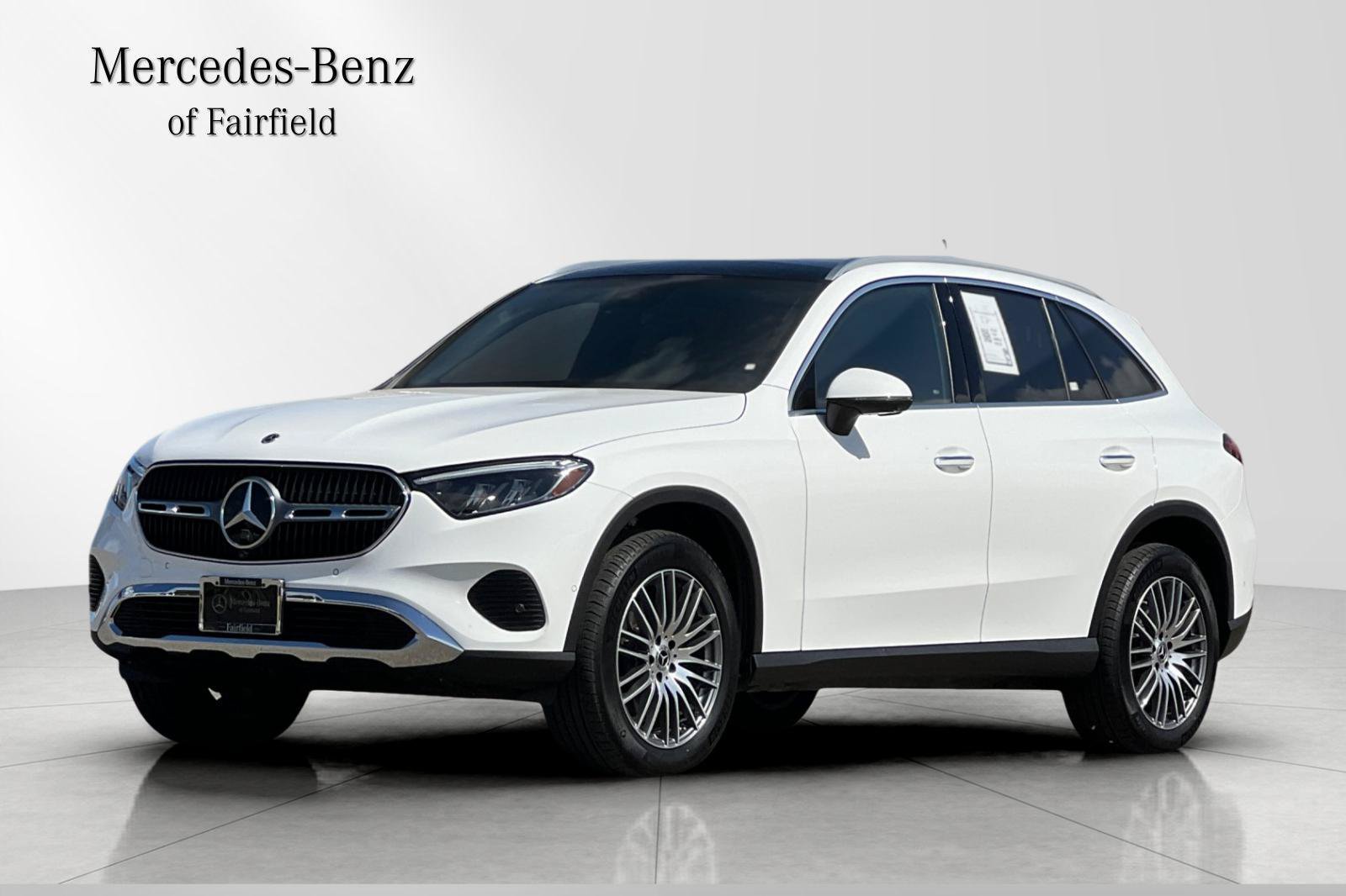 Used 2026 Mercedes-Benz GLC 300 image 1