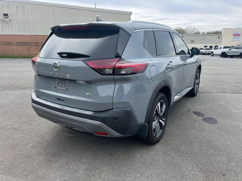 Used 2021 Nissan Rogue SL image 5