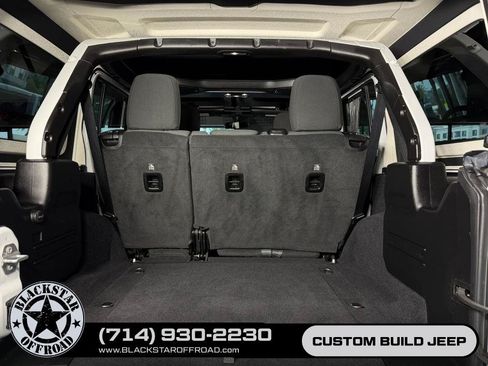 Used 2020 Jeep Wrangler Unlimited Sport S AWD/4WD image 22