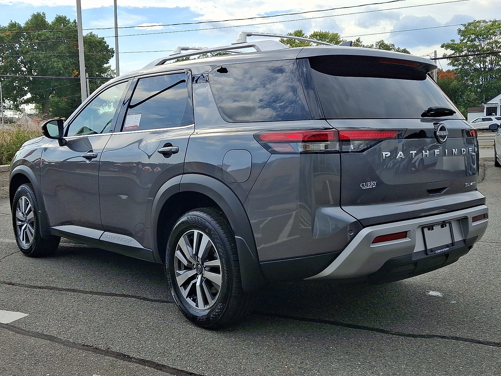 Certified 2025 Nissan Pathfinder SL AWD/4WD image 4