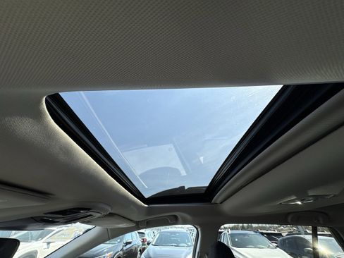 Used 2025 Subaru Outback Premium image 25