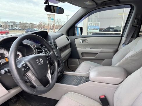 Used 2015 Honda Pilot SE image 11