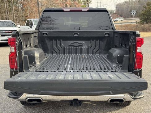 Used 2023 Chevrolet Silverado 1500 LT w/ Z71 Off-Road Package image 16