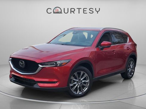 Used 2019 MAZDA CX-5 Signature image 1