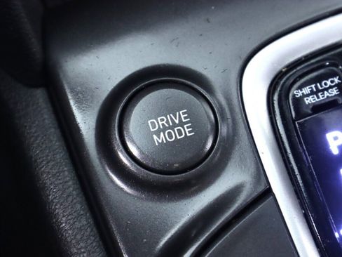 Used 2019 Hyundai Kona SEL image 30