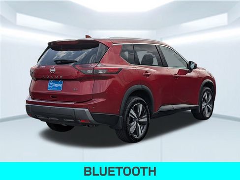 Used 2025 Nissan Rogue SL image 6