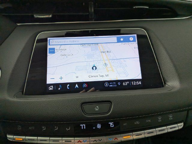 Certified 2023 Cadillac XT4 Premium Luxury w/ Cold Weather Package AWD/4WD image 5