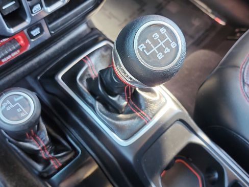 Used 2020 Jeep Wrangler Unlimited Rubicon image 35