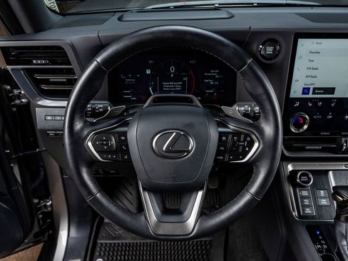 Used 2024 Lexus GX 550 550 Overtrail+ image 19