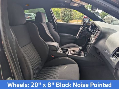 Used 2022 Dodge Charger R/T w/ Blacktop Package RWD image 32