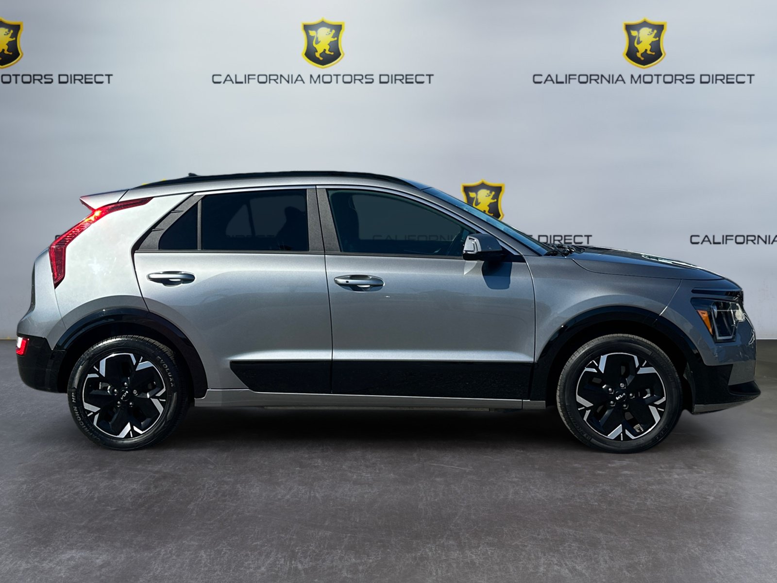 Used 2024 Kia Niro Wind FWD image 6
