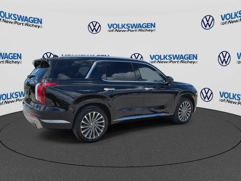 Used 2024 Hyundai Palisade Calligraphy FWD image 8