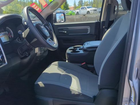 Used 2024 RAM 1500 Classic SLT AWD/4WD image 12