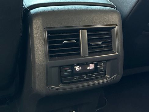Used 2023 Volkswagen Atlas SEL AWD/4WD image 53