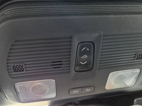 Used 2024 Ford Mustang Premium RWD image 30