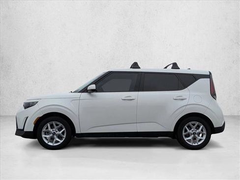 Used 2023 Kia Soul LX w/ Option Group 015 image 9