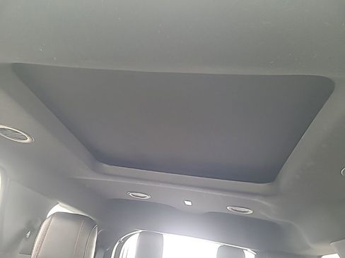 Used 2019 Ford Explorer Sport w/ Equipment Group 401A AWD/4WD image 30
