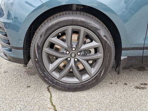 Certified 2026 Land Rover Range Rover Velar Dynamic SE image 16