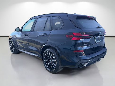 New 2026 BMW X5 xDrive50e w/ M Sport Package image 5