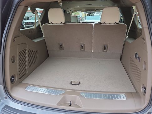 New 2026 GMC Yukon XL Denali image 7