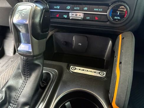 Used 2022 Ford Bronco Badlands w/ Sasquatch Package image 22