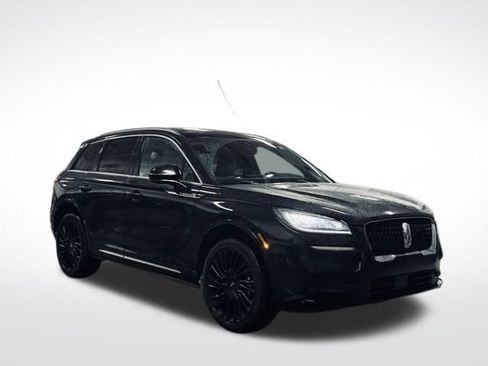 Used 2022 Lincoln Corsair Reserve w/ Equipment Group 201A image 4