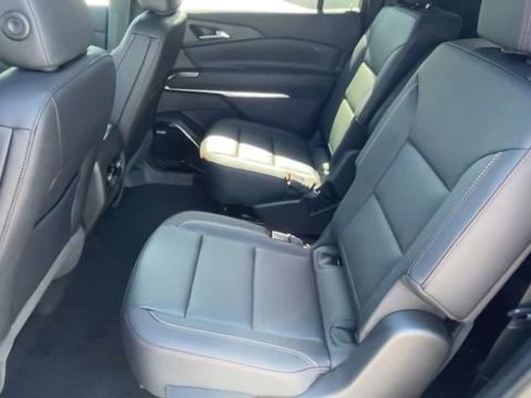 New 2026 Chevrolet Traverse Z71 w/ Enhanced Driving Package image 12