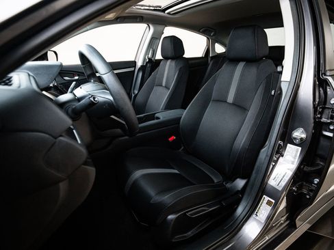 Used 2017 Honda Civic EX image 5
