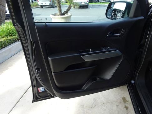 Certified 2022 Chevrolet Colorado LT w/ Fleet Safety Package image 23