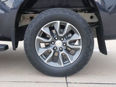 Used 2023 Chevrolet Silverado 1500 LT image 9