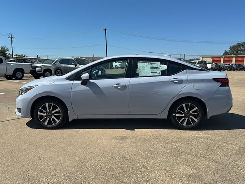 New 2025 Nissan Versa SV w/ Trunk Package image 5