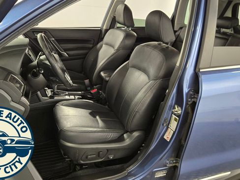 Used 2017 Subaru Forester 2.5i Touring AWD/4WD image 29