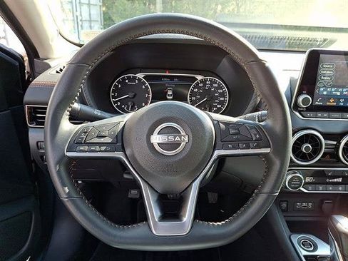 Certified 2024 Nissan Sentra SR FWD image 20