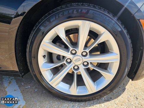 Used 2025 Cadillac CT5 Premium Luxury RWD image 3
