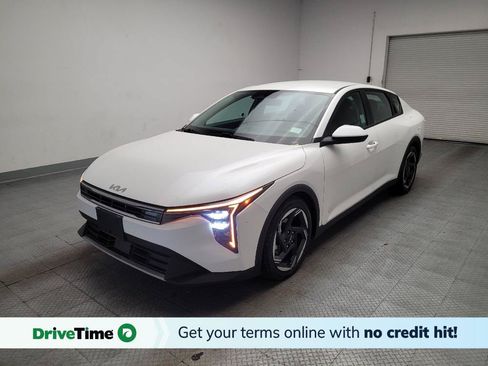 Used 2025 Kia K4 EX FWD image 1