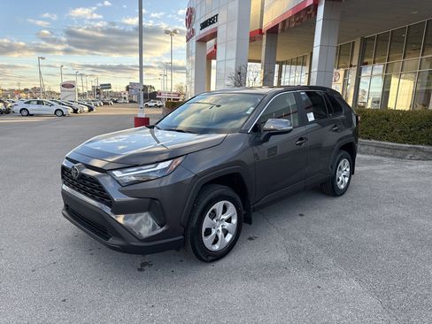 New 2025 Toyota RAV4 LE image 7